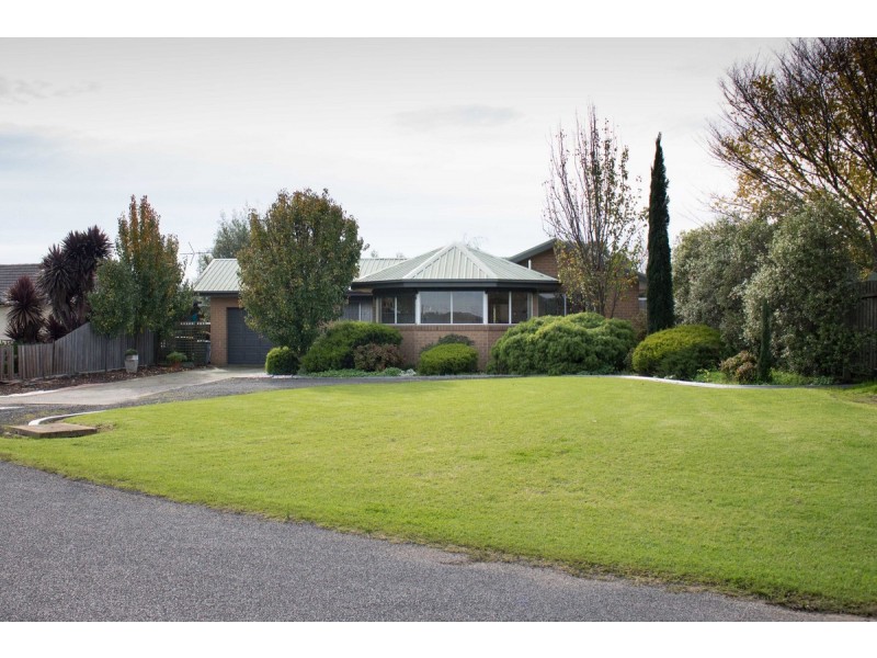 17 Stevens Street, Sale VIC 3850