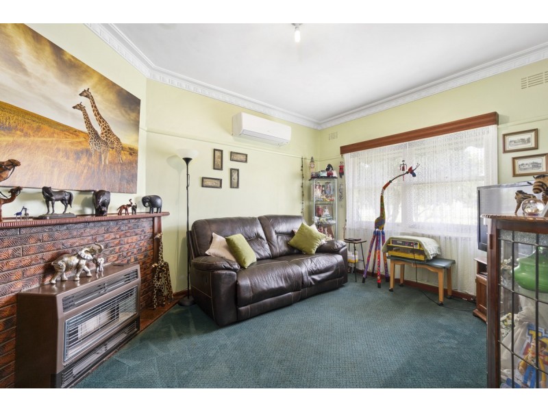 71 Knight Street, Maffra VIC 3860