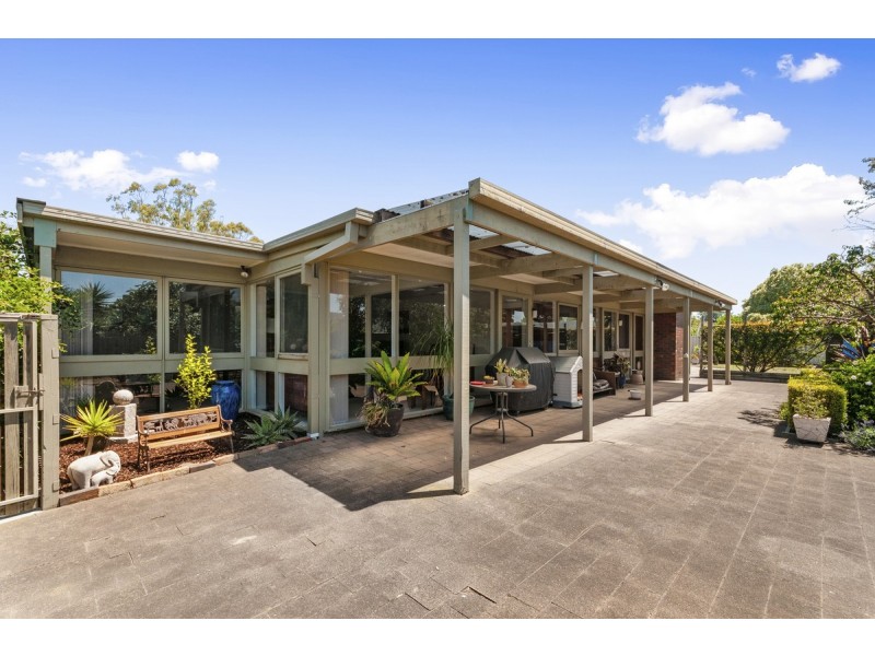 16 Indra Court, Sale VIC 3850