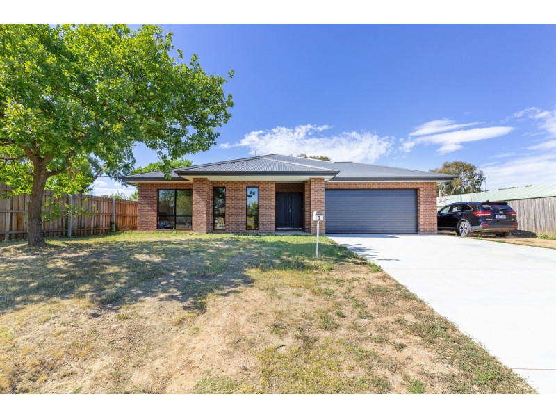 3 Buckley Street, Stratford VIC 3862