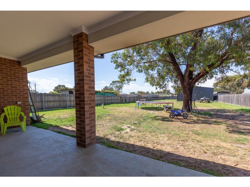 3 Buckley Street, Stratford VIC 3862