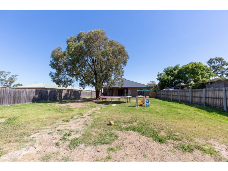 3 Buckley Street, Stratford VIC 3862