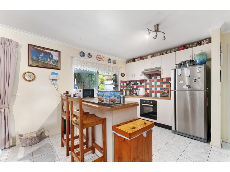 18 High Street, Longford VIC 3851