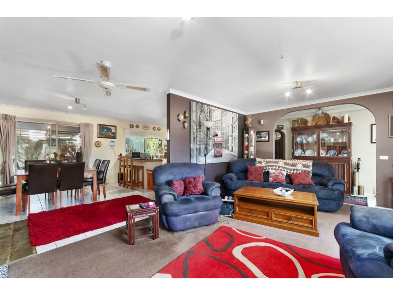 18 High Street, Longford VIC 3851