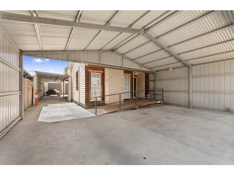 14 Howard Street, Sale VIC 3850
