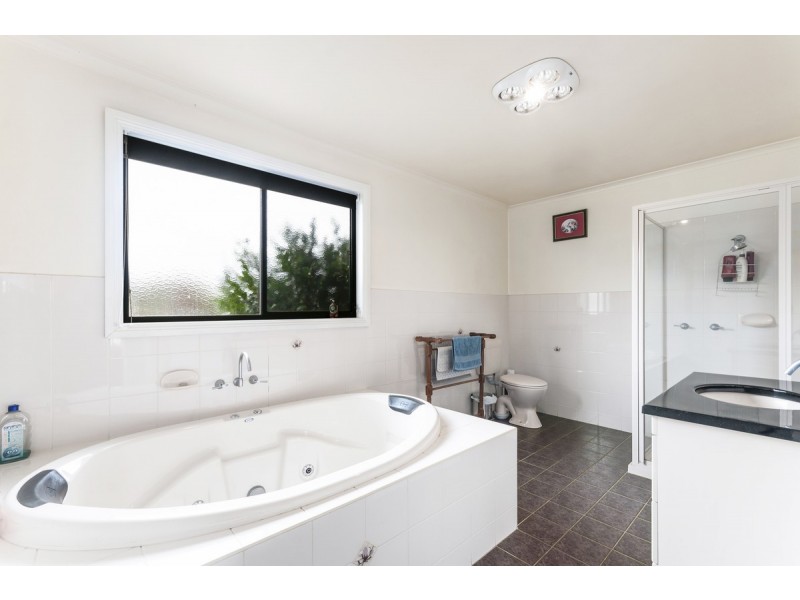 73 McMillan Street, Briagolong VIC 3860