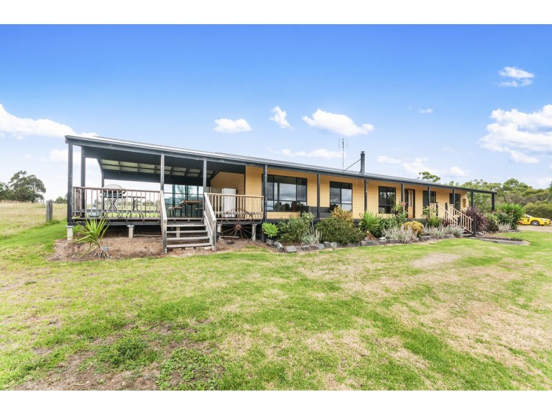 73 McMillan Street, Briagolong VIC 3860