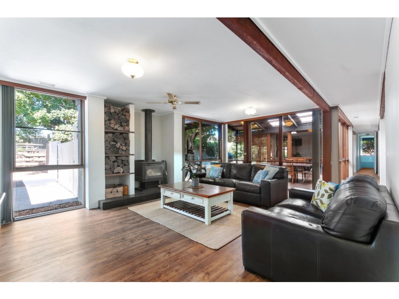 24 Bolden Street, Stratford VIC 3862