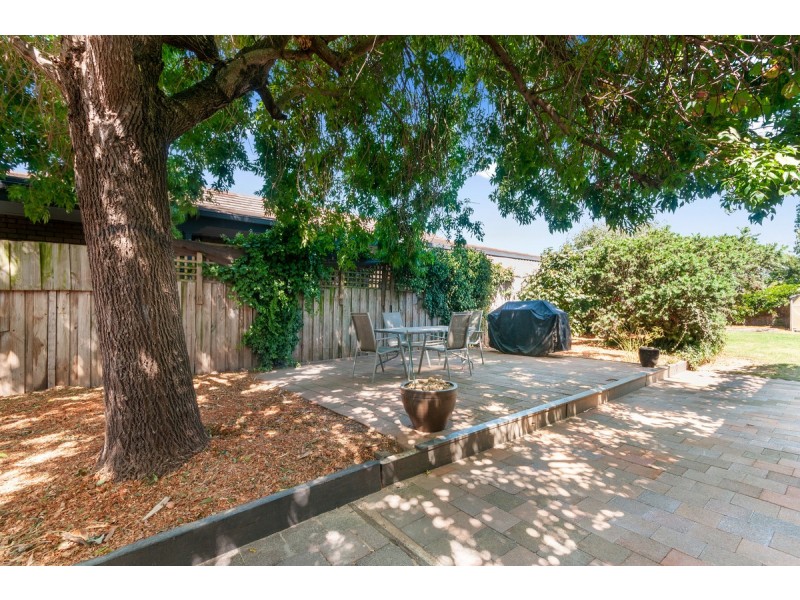 24 Bolden Street, Stratford VIC 3862