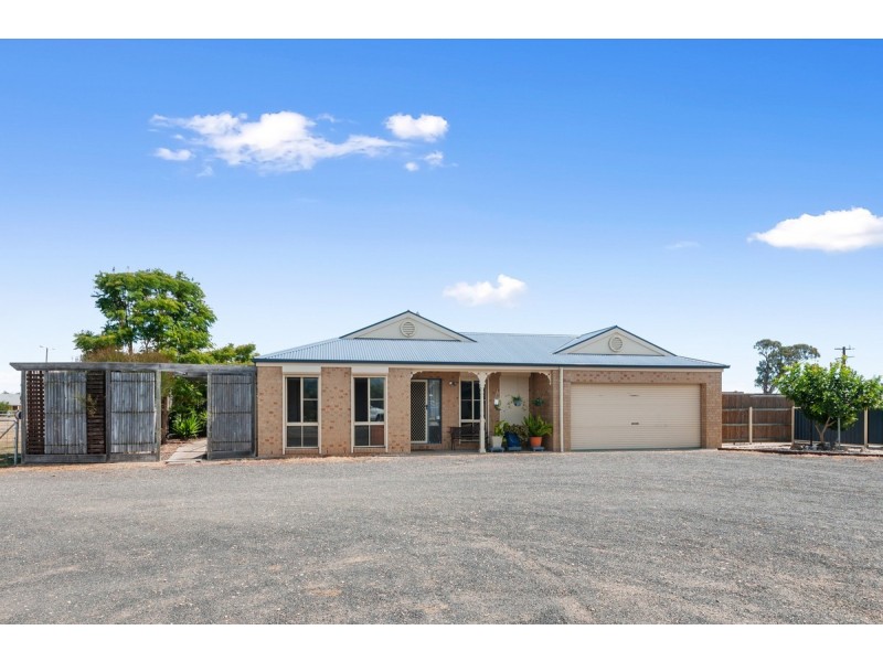 30 Avonlea Estate Road, Stratford VIC 3862