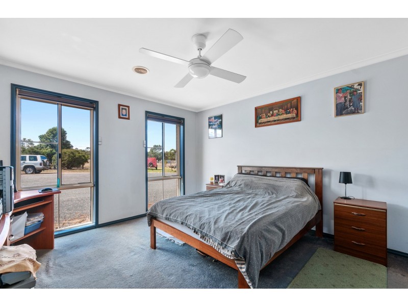 30 Avonlea Estate Road, Stratford VIC 3862