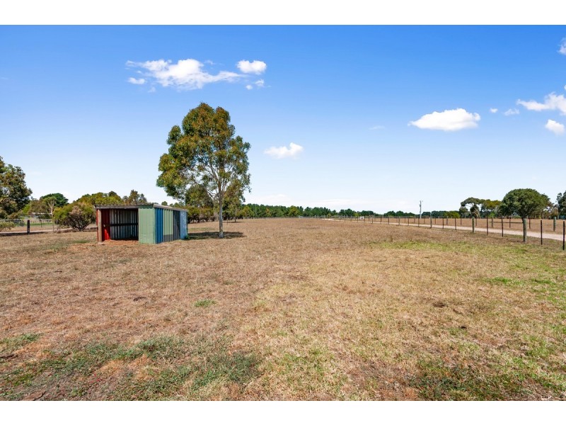 30 Avonlea Estate Road, Stratford VIC 3862