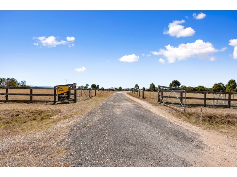 30 Avonlea Estate Road, Stratford VIC 3862