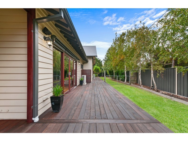 40 Hobson Street, Stratford VIC 3862