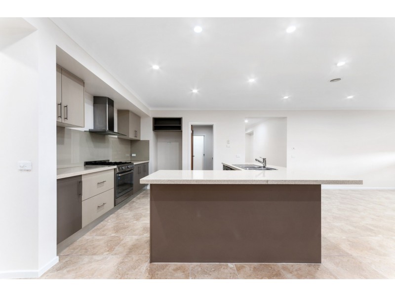 87 Reid Drive, Wurruk VIC 3850