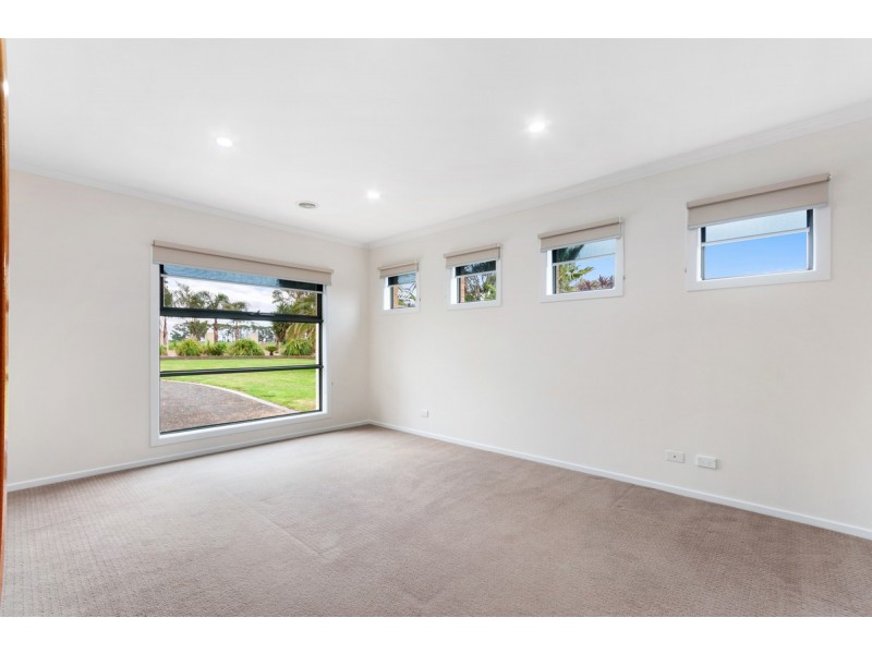 87 Reid Drive, Wurruk VIC 3850