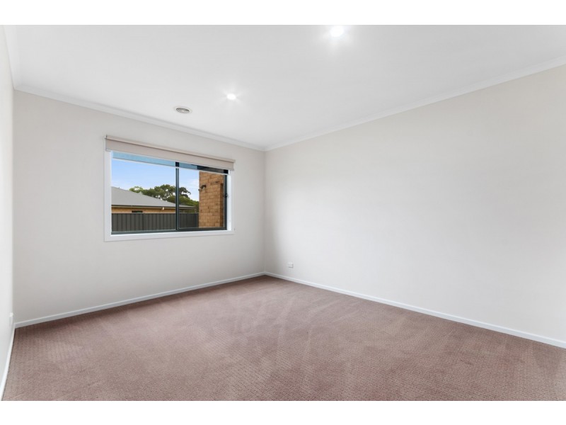 87 Reid Drive, Wurruk VIC 3850