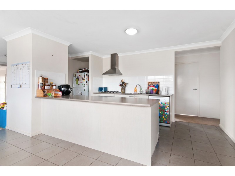 15 Cantwell Drive, Sale VIC 3850