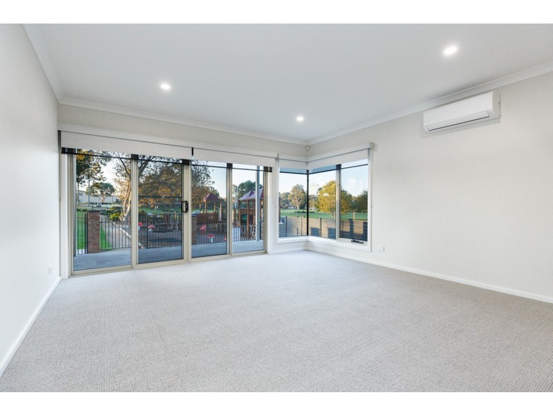 2/62 York Street, Sale VIC 3850