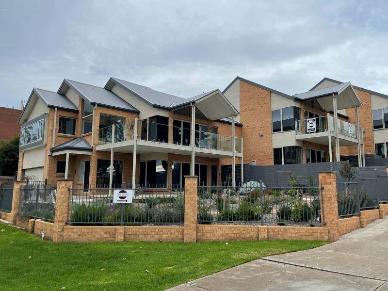 2/62 York Street, Sale VIC 3850