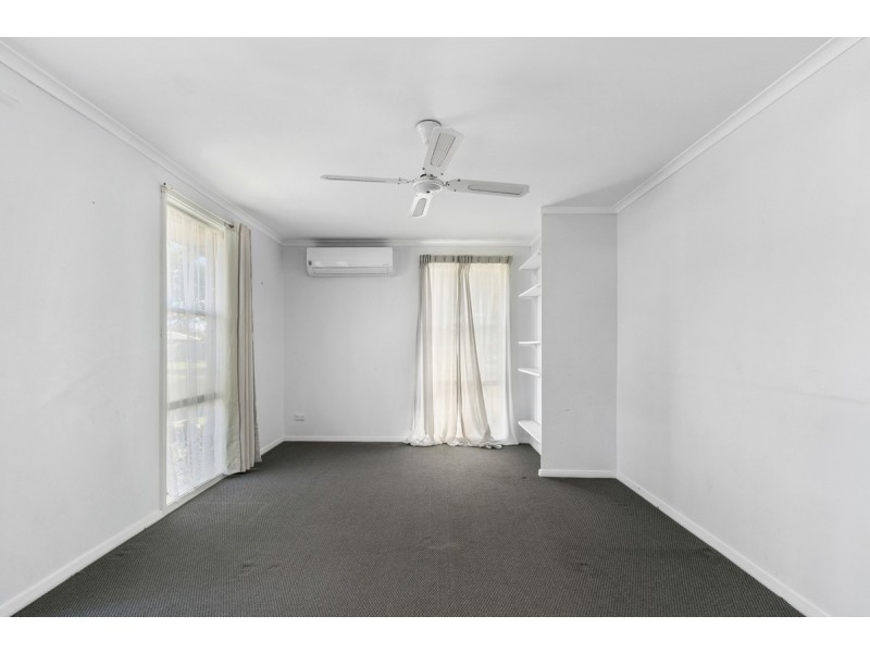 19 McLachlan Street, Sale VIC 3850