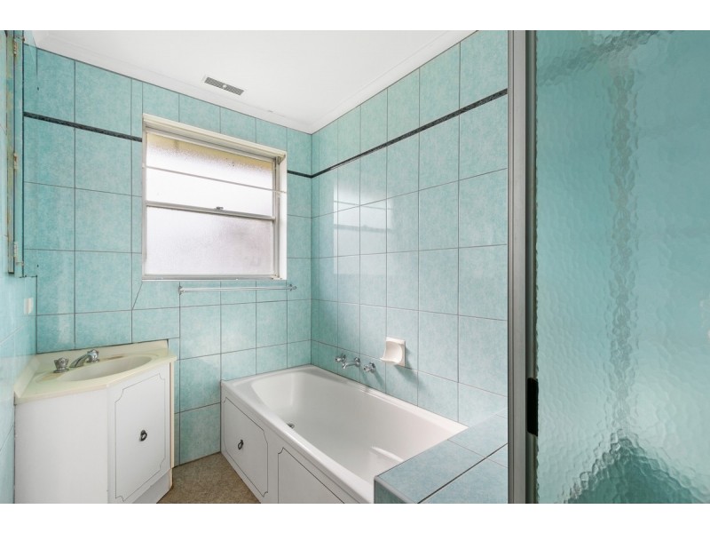 19 McLachlan Street, Sale VIC 3850