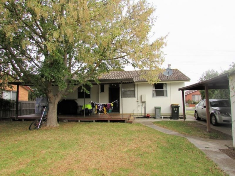 17 Ray Street, Sale VIC 3850