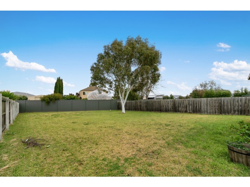 43 Glebe Drive, Sale VIC 3850