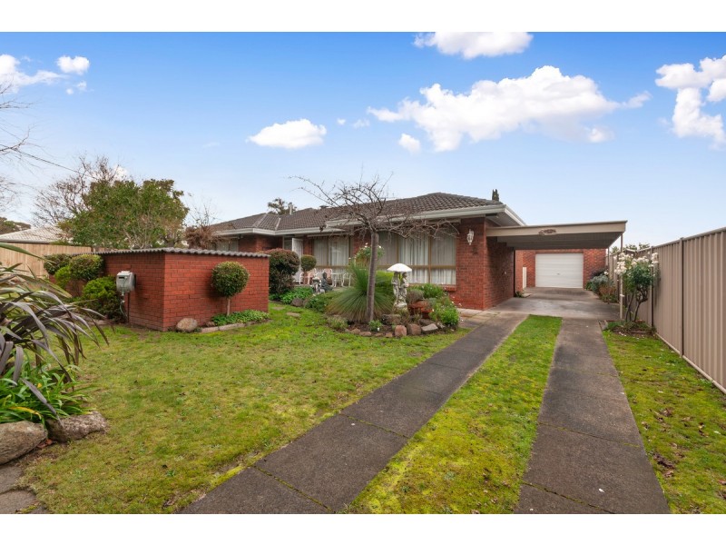 2 Indra Court, Sale VIC 3850