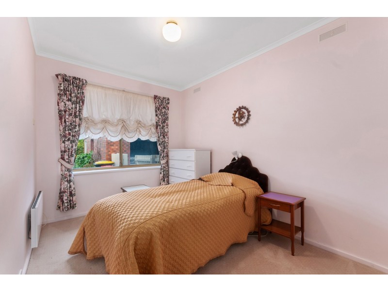 2 Indra Court, Sale VIC 3850