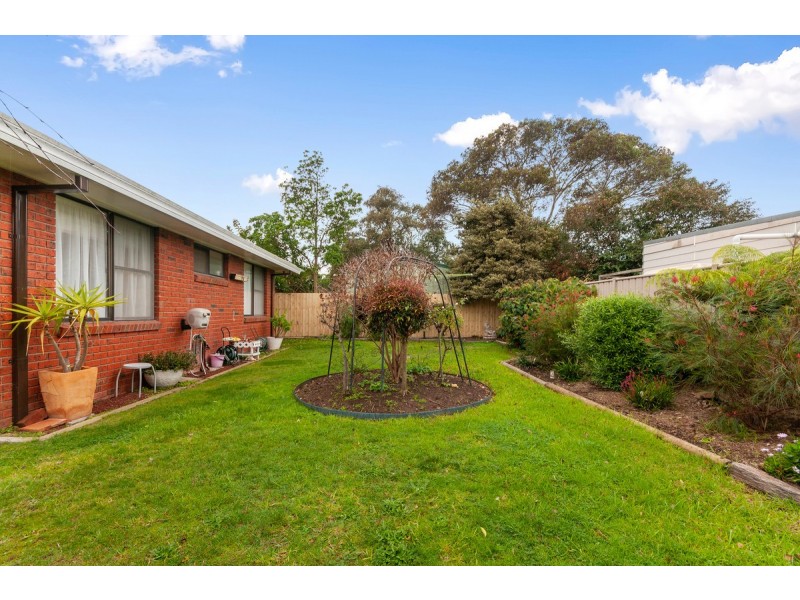 2 Indra Court, Sale VIC 3850