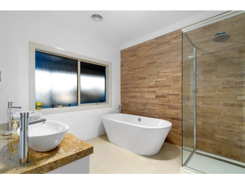 17 Browns Road, Fulham VIC 3851