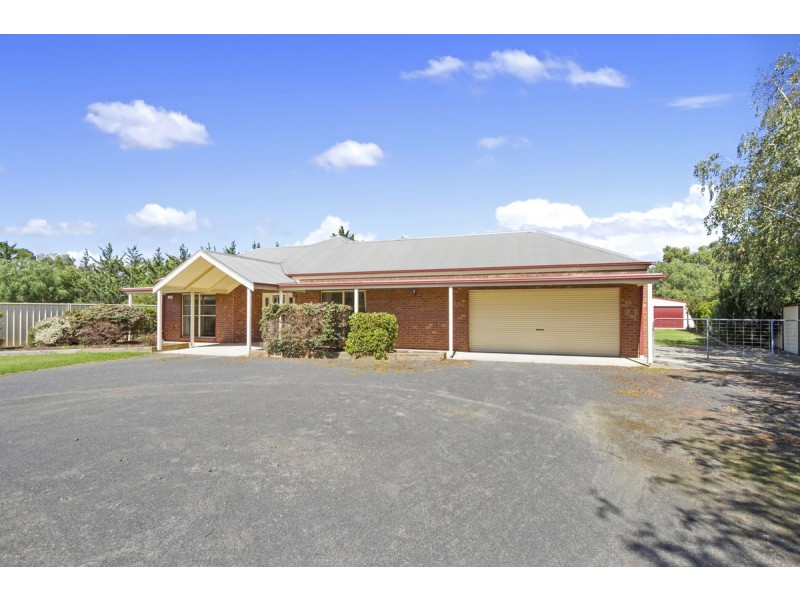 9 Finegan Court, Sale VIC 3850