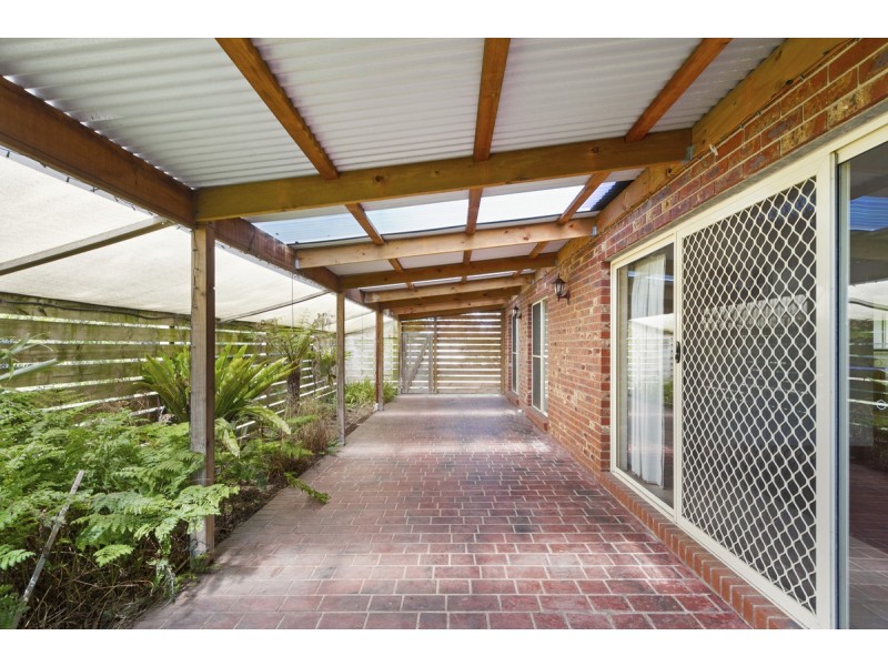 9 Finegan Court, Sale VIC 3850