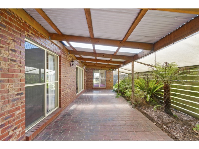 9 Finegan Court, Sale VIC 3850
