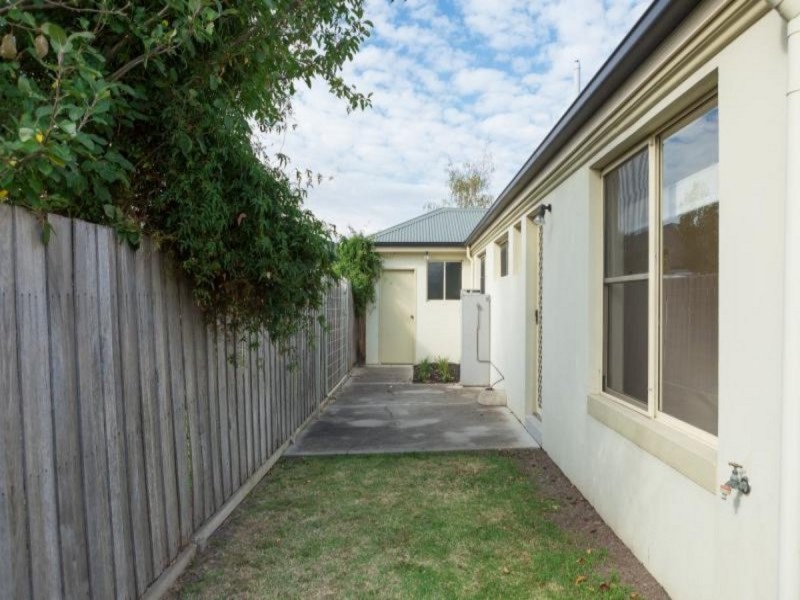 3 Carriage Court, Sale VIC 3850