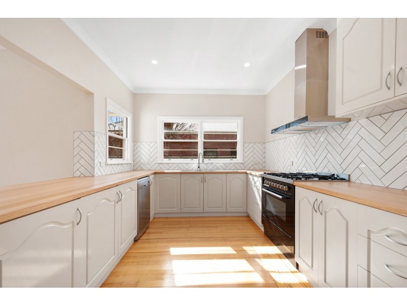 110 Barkly Street, Sale VIC 3850