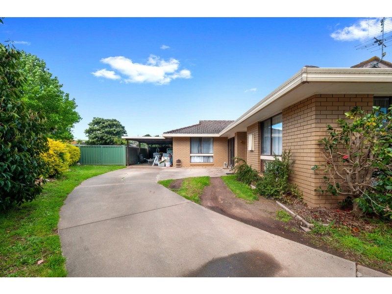 1 Vega Court, Sale VIC 3850