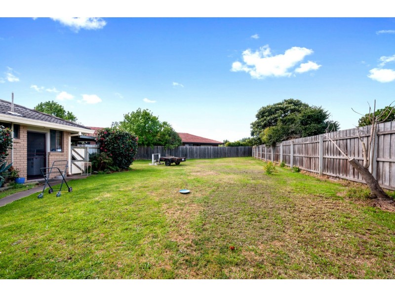 1 Vega Court, Sale VIC 3850