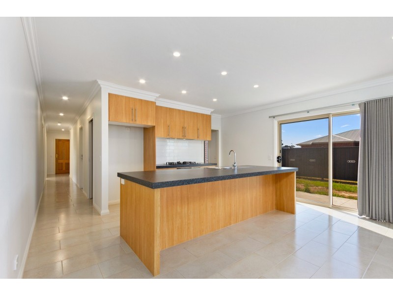 23 Mitchell Road, Stratford VIC 3862