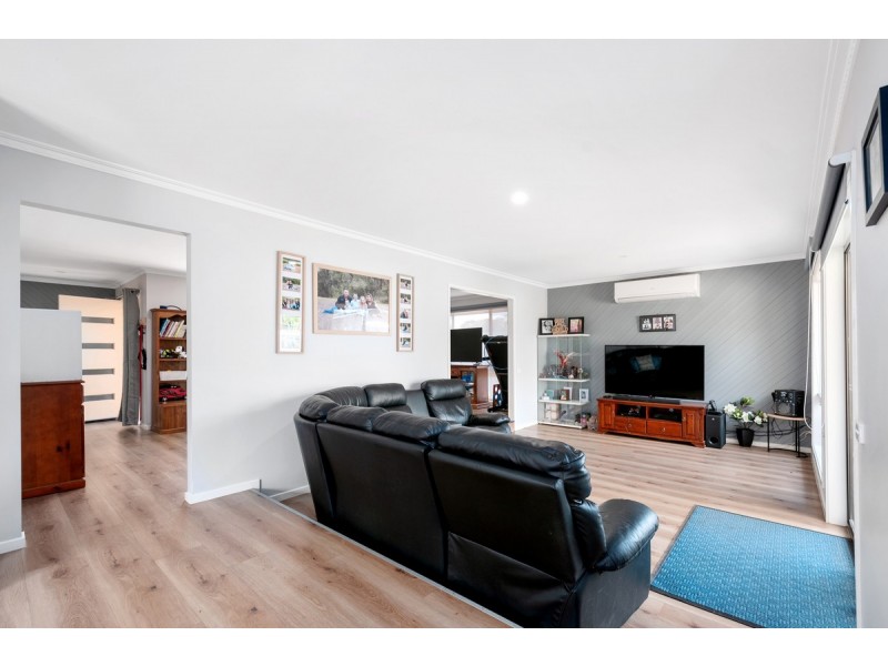 6 McDonald Court, Sale VIC 3850