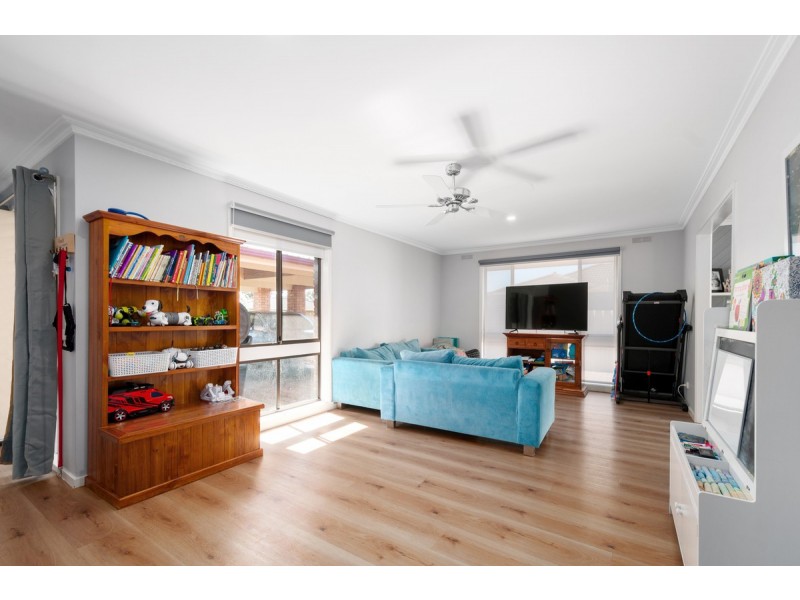 6 McDonald Court, Sale VIC 3850