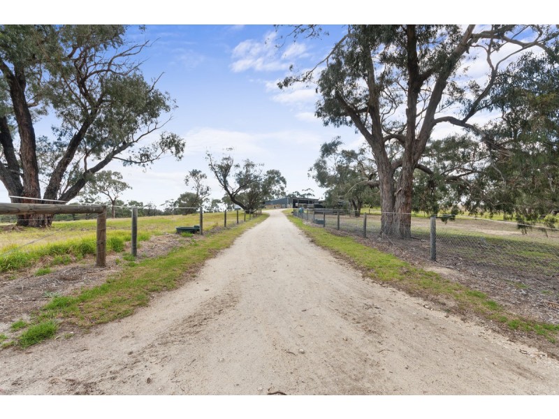 456 Carrs Creek Road, Longford VIC 3851