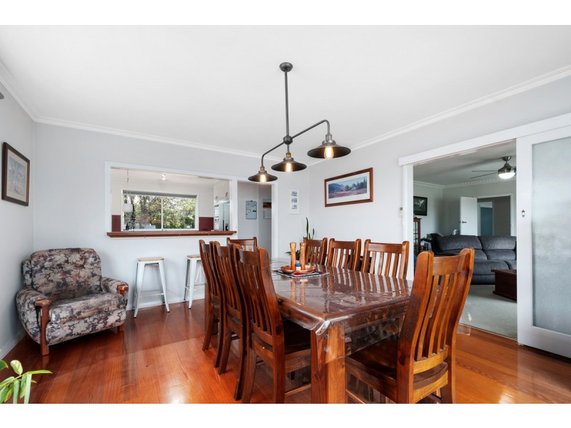 16 Jones Street, Stratford VIC 3862