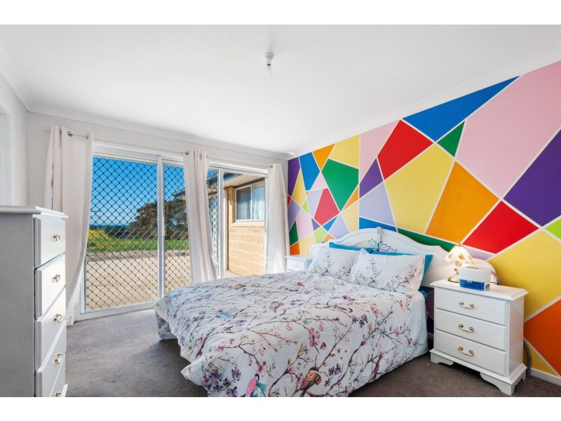 6 Wattlebird Close, Seaspray VIC 3851