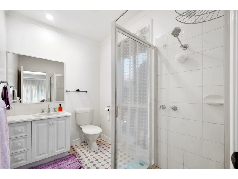 4 Thornton Court, Sale VIC 3850