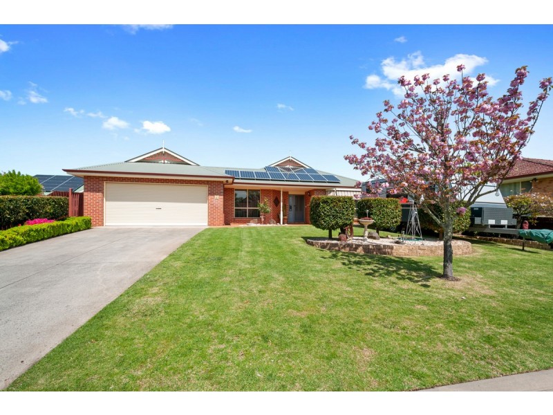 4 Thornton Court, Sale VIC 3850