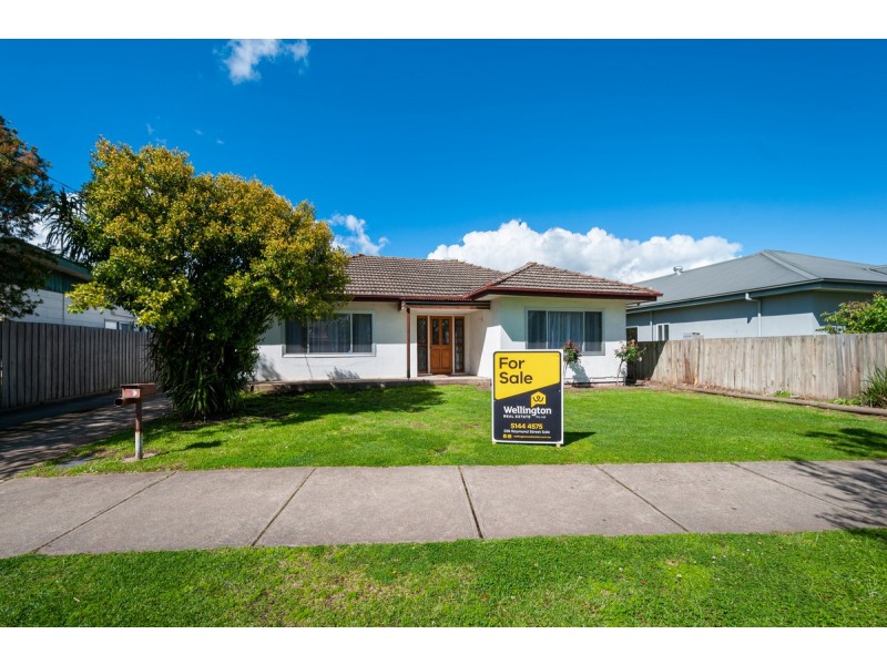 84 Raglan Street, Sale VIC 3850