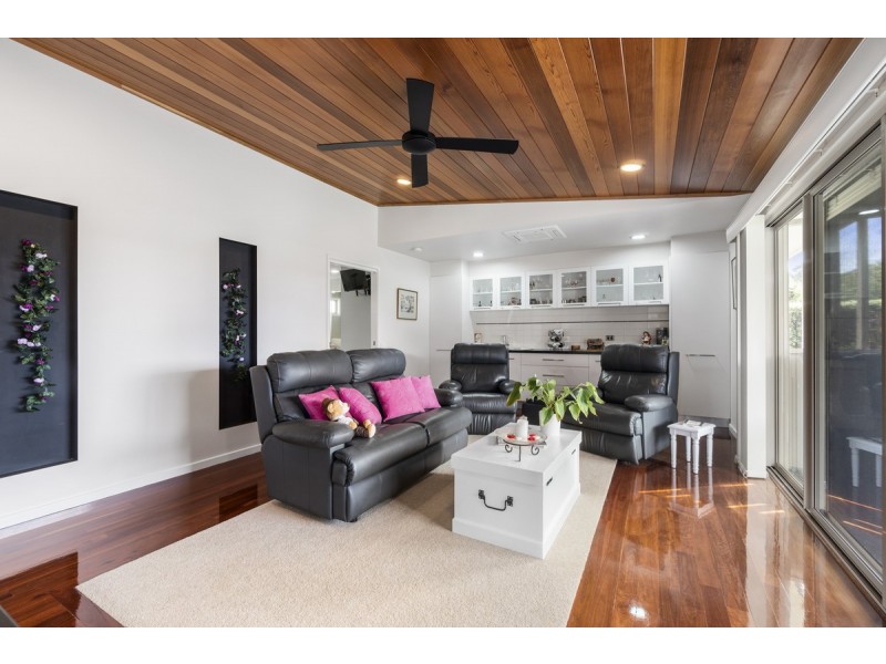 11 Nest Court, Sale VIC 3850