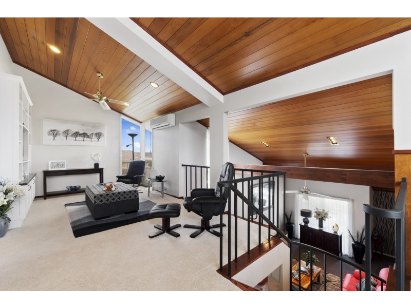 11 Nest Court, Sale VIC 3850